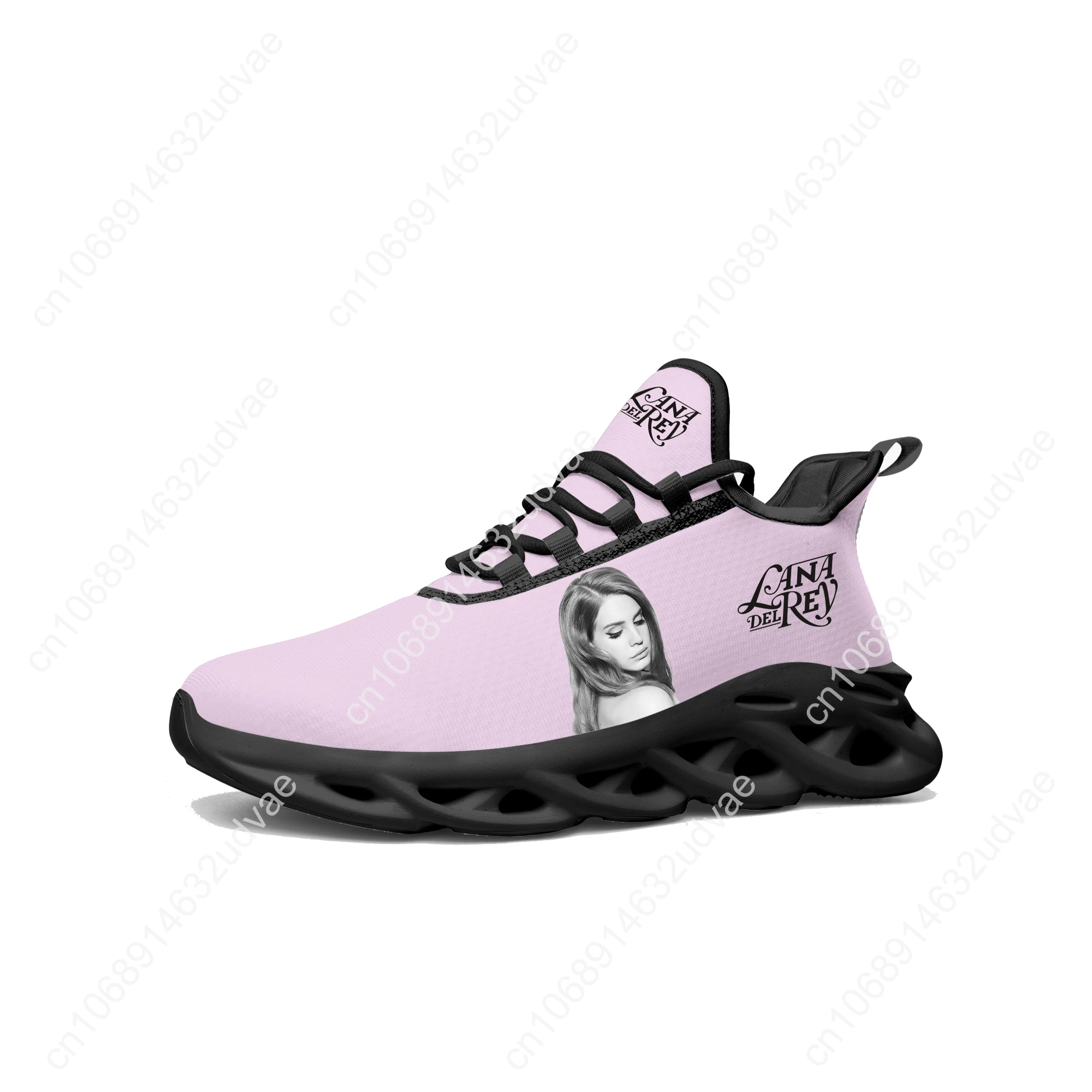 Baskets de sport Lana Del Rey  - Mesh Sneaker Women avis et prix